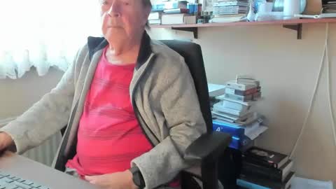 Cammee online show from February 2025 03:28:02 PM