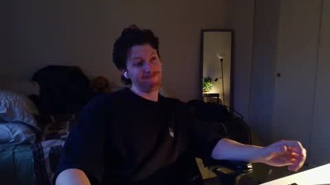 Devon online show from February 2025 01:47:02 AM