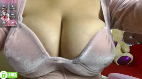 Candelaria online show from January 2025 12:05:01 PM