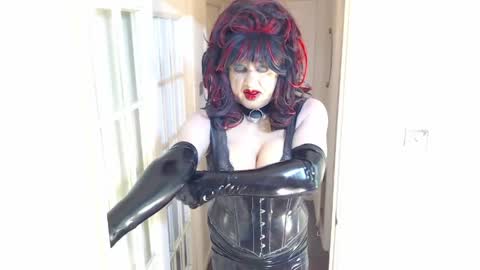 Snapshot of candi_smokes chatting on April 2026 12:33:01 PM candi smokes online show from April 2026 12:33:01 PM