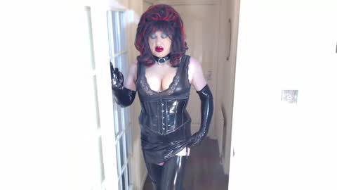 Snapshot of candi_smokes chatting on April 2026 12:47:02 PM candi smokes online show from April 2026 12:47:02 PM