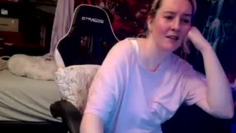 Candi online show from June 2026 01:08:01 AM