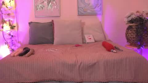 Candy online show from April 2026 03:51:02 AM