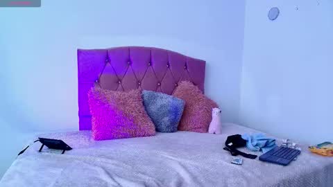 candy_blissx online show from October 2025 07:18:01 PM