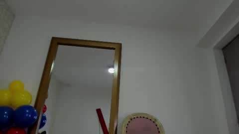 candy eyes  online show from June 2026 11:19:01 AM