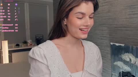 Flora online show from February 2025 12:27:02 AM