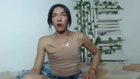 candy_hot_trans online show from April 2026 01:41:01 PM