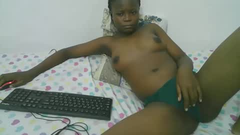 Snapshot of candy_lisah chatting on May 2026 07:34:02 PM Lisa online show from May 2026 07:34:02 PM