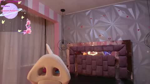 Ania online show from September 2025 11:25:01 AM