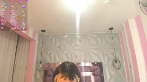 Ania online show from November 2025 11:11:01 AM