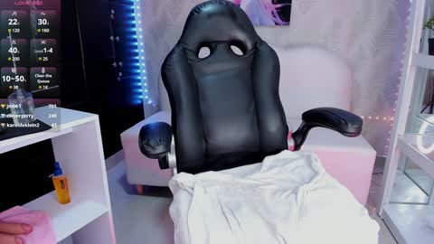 Candy online show from December 2024 03:26:01 AM