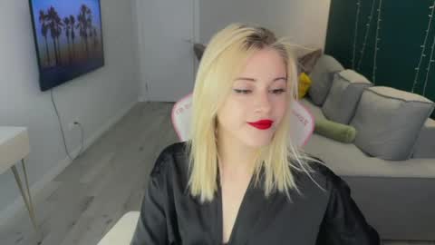 Snapshot of candyhannah chatting on April 2026 11:57:01 AM You can call me HH online show from April 2026 11:57:01 AM