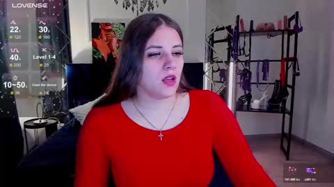 Sofia online show from October 2025 01:06:01 AM