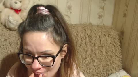 Snapshot of candylady136 chatting on January 2025 01:06:02 PM say meow and send tip online show from January 2025 01:06:02 PM