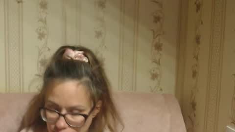 say meow and send tip  online show from October 2025 06:36:01 PM