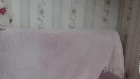 say meow and send tip  online show from February 2026 09:18:02 PM