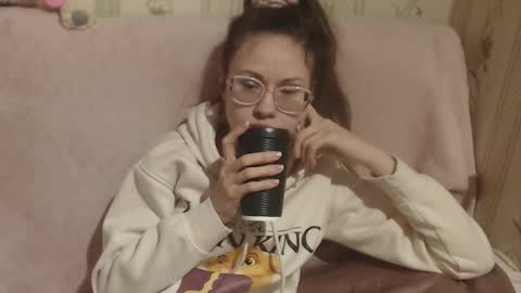 say meow and send tip  online show from March 2026 08:28:01 AM