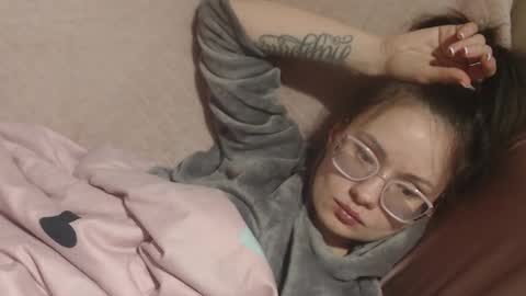 say meow and send tip  online show from March 2026 12:48:01 AM