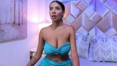 Snapshot of candylips4 chatting on April 2026 02:36:01 PM Candy online show from April 2026 02:36:01 PM