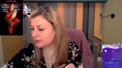 CandyLons online show from February 2026 06:33:02 AM