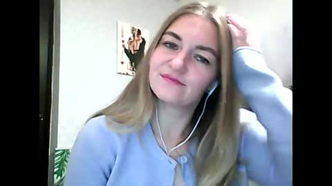 Daisy online show from October 2025 08:50:02 PM