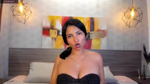 Snapshot of candys_victoria chatting on February 2025 05:33:02 AM Candys Victoria online show from February 2025 05:33:02 AM