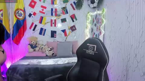 Snapshot of candyy_tay1 chatting on July 2026 11:49:01 AM CANDYY online show from July 2026 11:49:01 AM