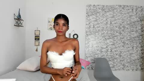 Canhela online show from November 2025 03:33:01 PM