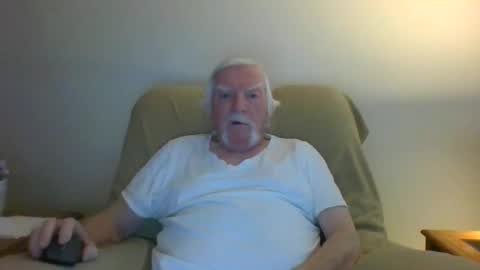 Snapshot of capecod21 chatting on February 2025 11:46:01 AM capecod21 online show from February 2025 11:46:01 AM