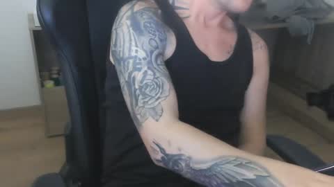 Chriz online show from December 2024 07:06:01 PM