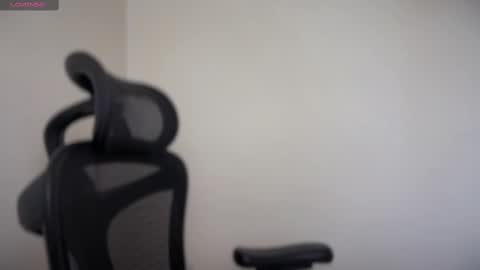 Emma online show from March 2025 01:42:01 PM