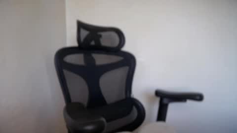 Emma online show from April 2026 06:49:01 AM