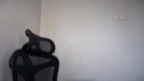Snapshot of cappuccinokiss chatting on May 2026 06:09:01 AM Emma online show from May 2026 06:09:01 AM