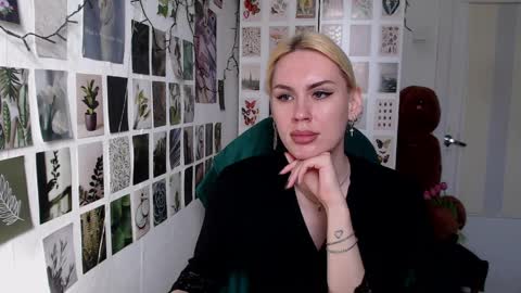 Snapshot of capricious00scorpio chatting on April 2026 12:16:02 PM Capricious Scorpio Afa online show from April 2026 12:16:02 PM