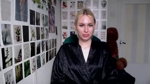 Snapshot of capricious00scorpio chatting on April 2026 01:23:01 PM Capricious Scorpio Afa online show from April 2026 01:23:01 PM