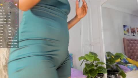 cardykambell online show from September 2025 05:44:01 AM