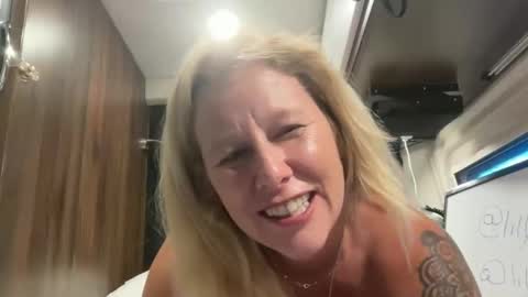 Snapshot of carebear5719 chatting on May 2026 01:56:01 AM carebear5719 online show from May 2026 01:56:01 AM