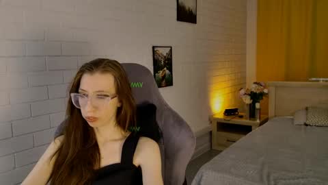 careyjonas online show from March 2026 06:02:01 PM