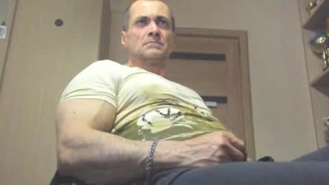 Laz online show from February 2026 06:25:01 PM