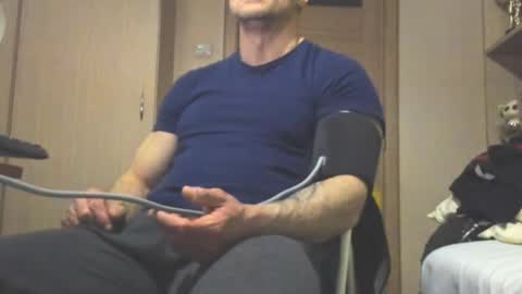 Laz online show from February 2026 10:43:01 PM