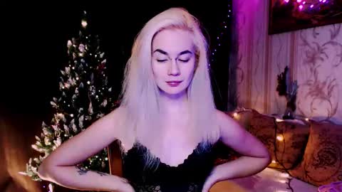 Carin online show from December 2025 09:22:01 PM