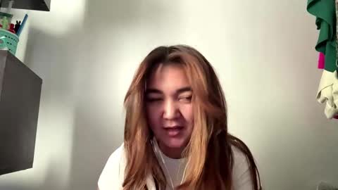 Snapshot of caritaschiavo chatting on October 2025 09:00:01 AM caritaschiavo online show from October 2025 09:00:01 AM