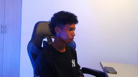 carl_sex_ online show from December 2024 08:18:01 PM