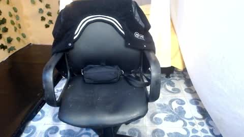 Snapshot of carla_999 chatting on April 2026 01:37:02 PM carla_999 online show from April 2026 01:37:02 PM