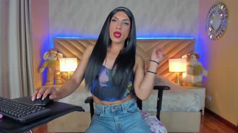 Carla Santini online show from December 2024 07:01:01 PM