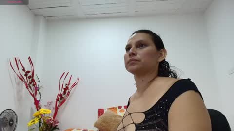 carlaantonellii online show from April 2026 03:45:01 AM