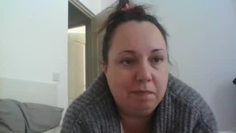 Snapshot of carlaruth chatting on September 2025 06:19:02 AM Carlaruth online show from September 2025 06:19:02 AM