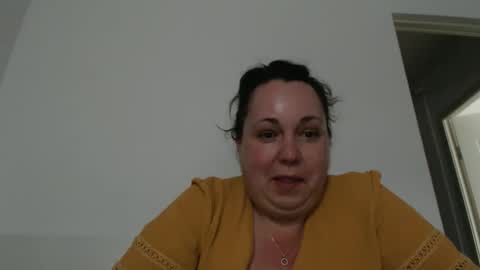Snapshot of carlaruth chatting on May 2026 04:38:01 PM Carlaruth online show from May 2026 04:38:01 PM
