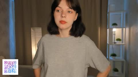 Emilia online show from September 2025 04:00:01 AM