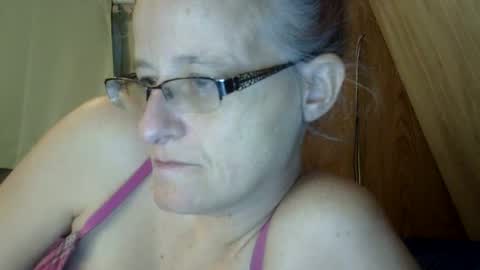 Snapshot of carleeswoman08 chatting on February 2025 06:40:01 PM carleeswoman08 online show from February 2025 06:40:01 PM